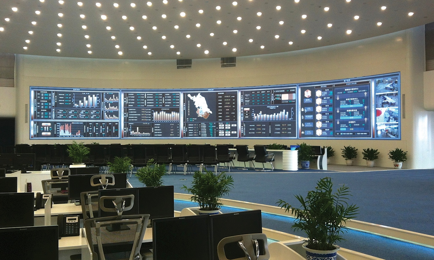 prysm-video-wall-at-jiangsu-electric-power.jpg