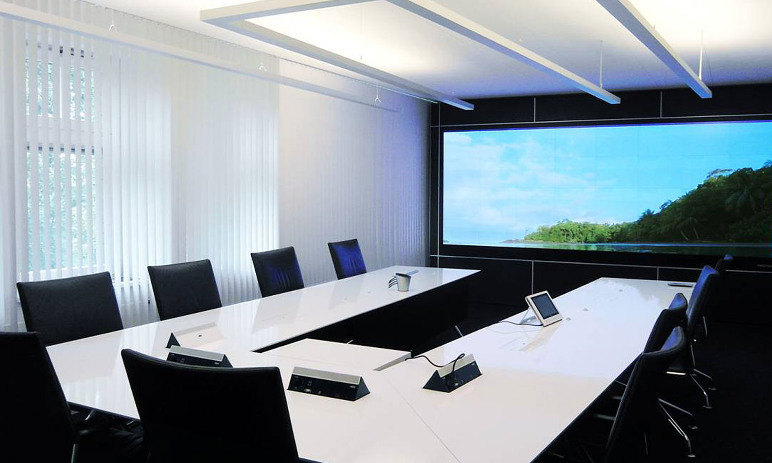 Prysm 190 at DEKOM AG